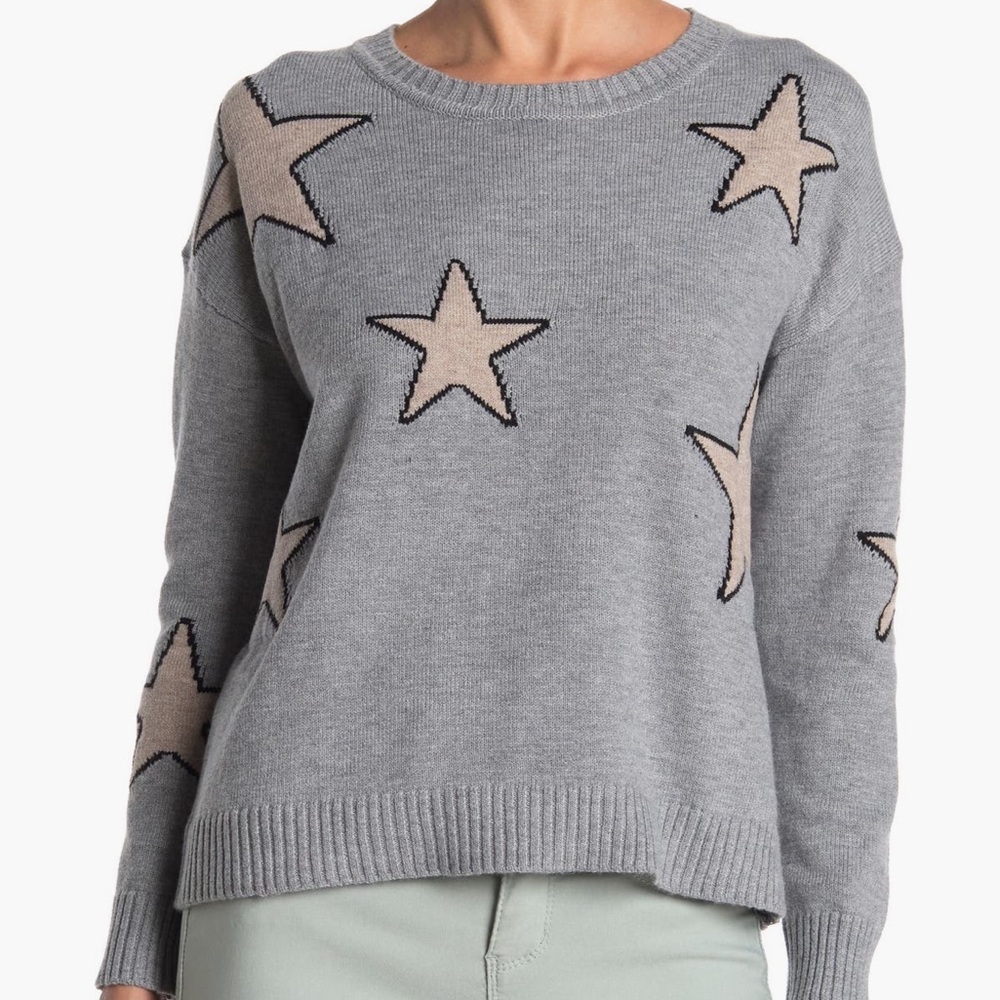 Sweet Romeo Gray Star Print Crewneck Sweater | Cozy Fall | M